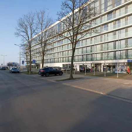 Penthouse Marine Seaview - By Jantar