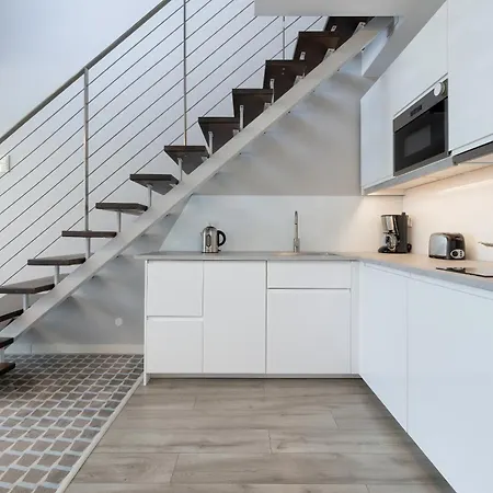 Penthouse Marine Seaview - By Jantar Apartment *