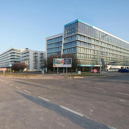 Penthouse Marine Seaview - By Jantar * كولوبرزيغ