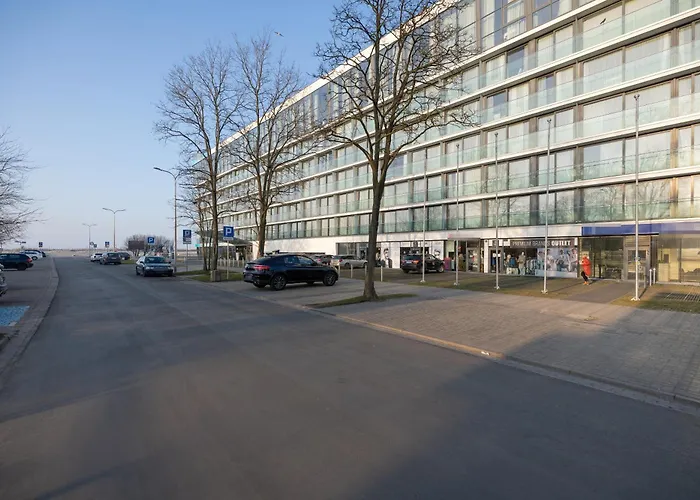 Penthouse Marine Seaview - By Jantar